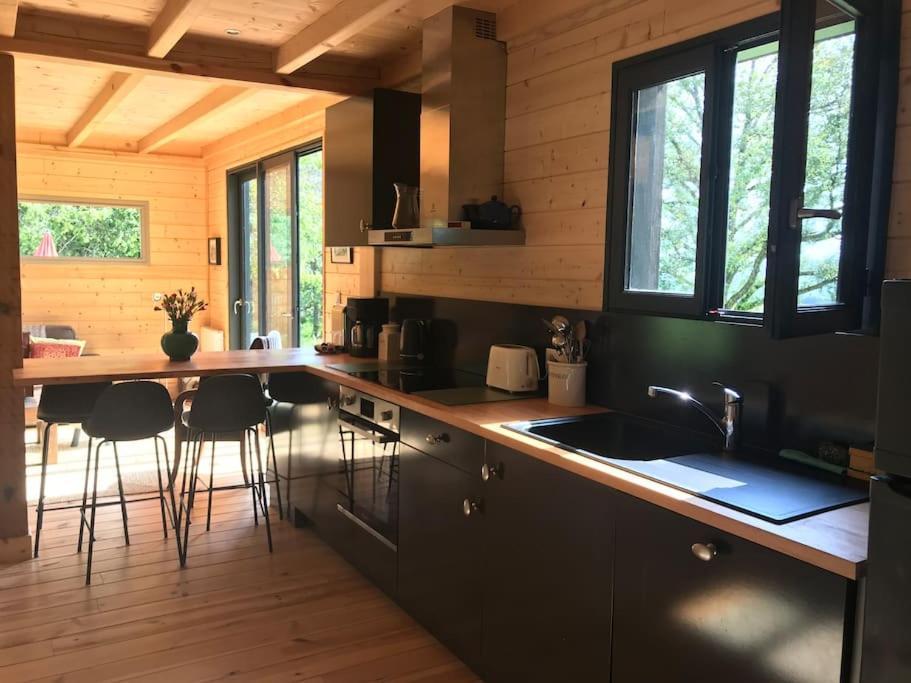 Montceau-et-Echarnant Maison De Bois En Pleine Nature A 20 Min De Beaune מראה חיצוני תמונה